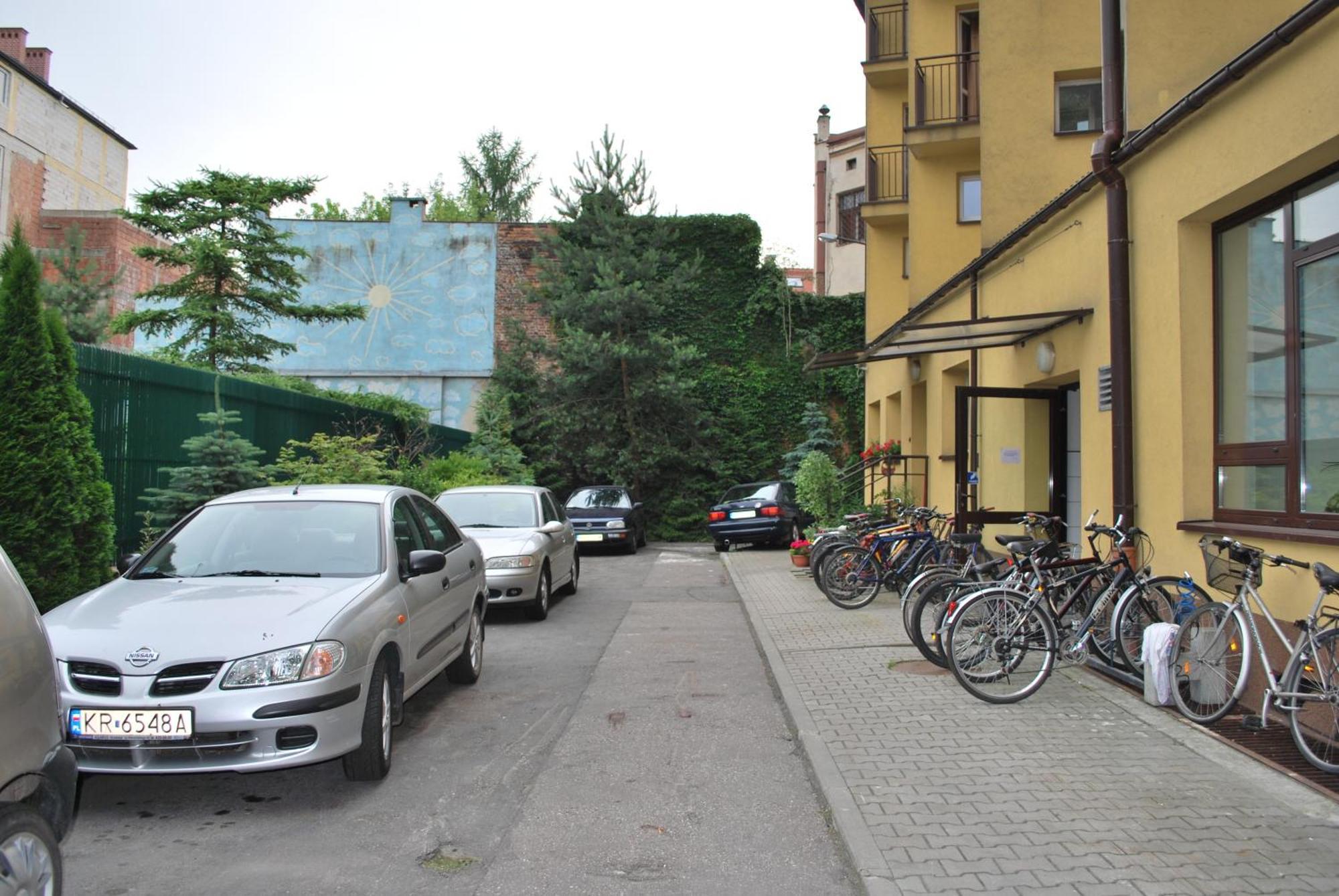 Ostello Dom Studencki Zaulek Cracovia Esterno foto